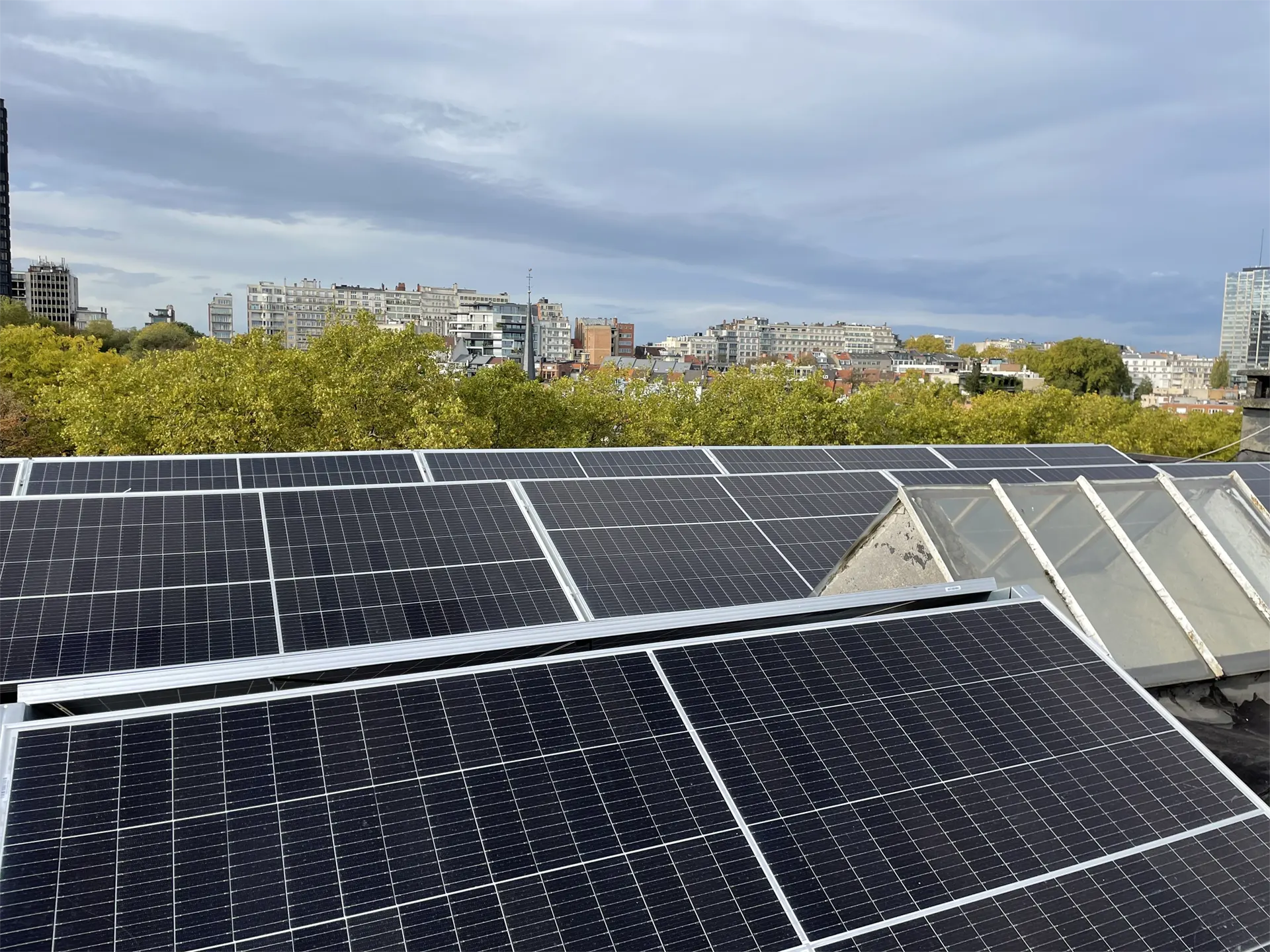 Solar panels for apartment buildings - EmaxSolar