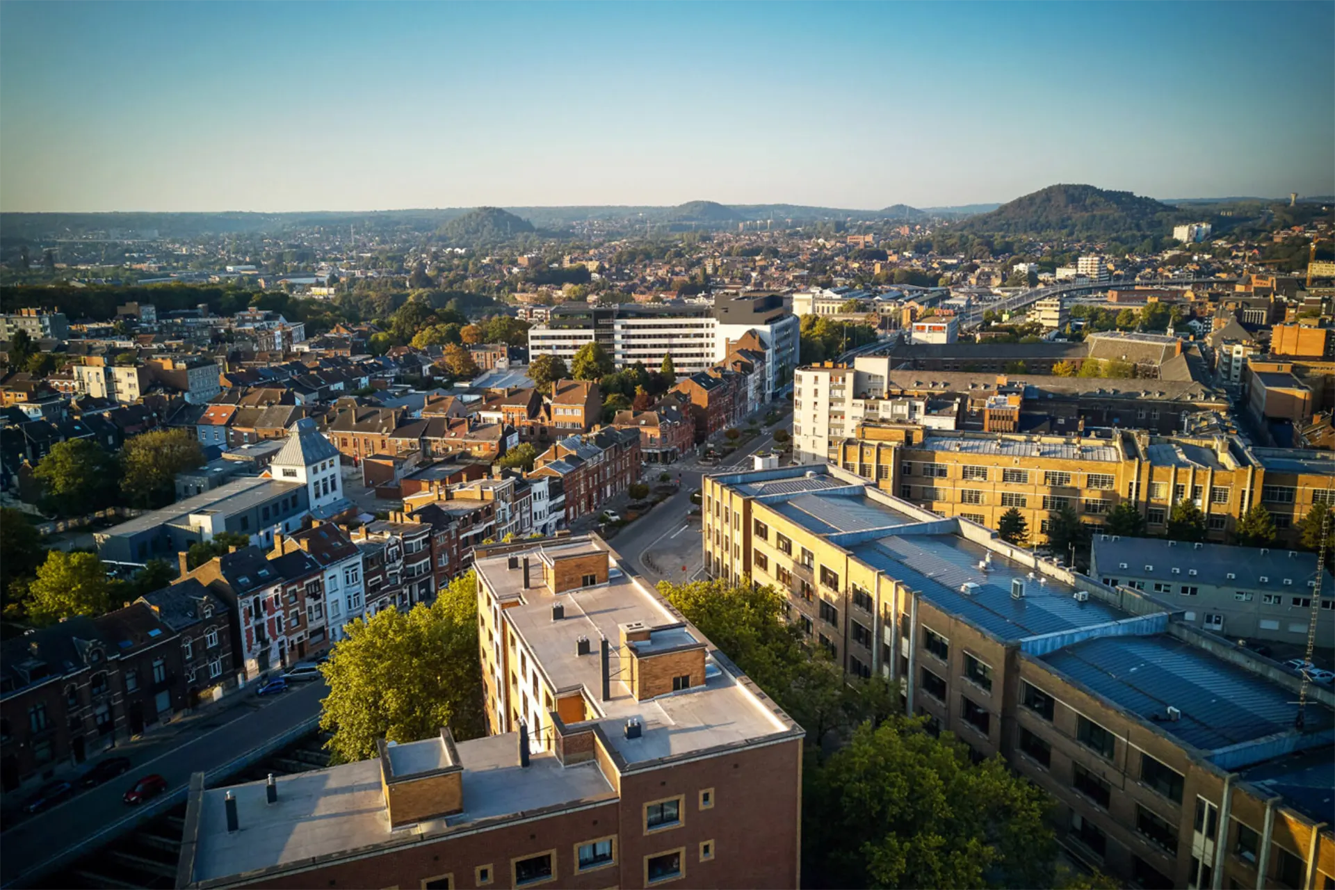 Installing solar panels in Charleroi - EmaxSolar