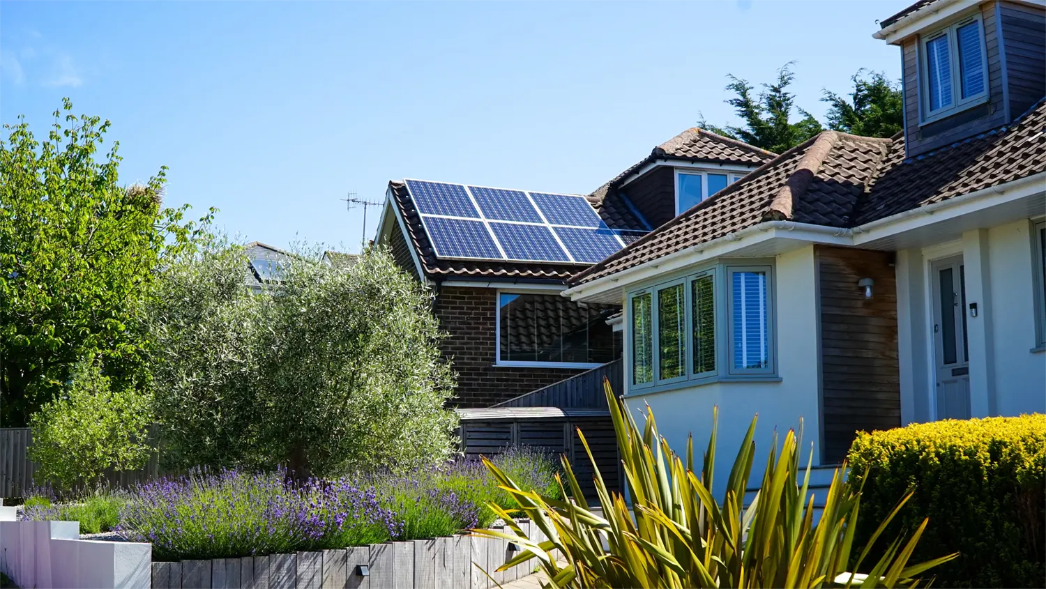 Solar panels in Flanders - EmaxSolar