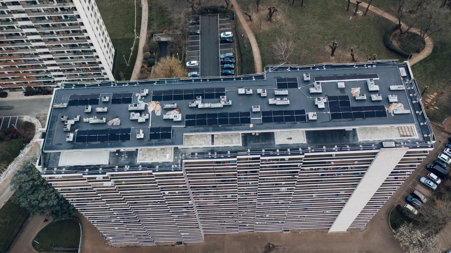 Solar Panels for Apartment building in Flanders - EmaxSolar